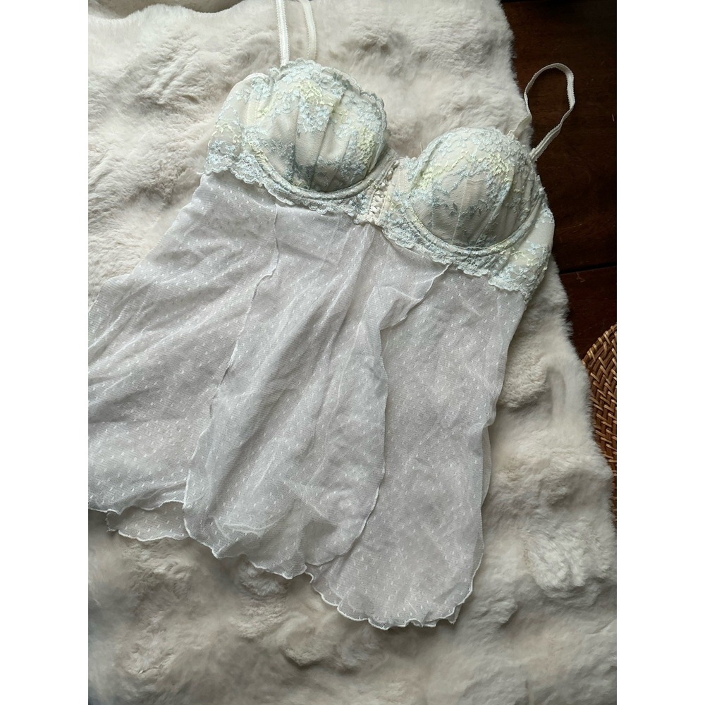 Y2K Victoria's Secret Sexy Little Things 36C White/ Blue Floral Lingerie NWT
